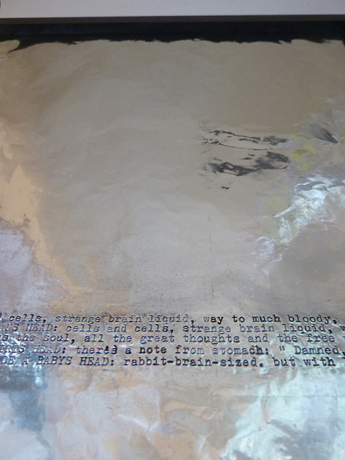 #hgb #hochschulefürgrafikundbuchkunst #medienkunst #installation #klassefürinstallationundraum #rundgang #alufolie #aluminium #typewriter #schreibmaschine #headstudies #brain #head #human #rabbit #seasquirt #baby